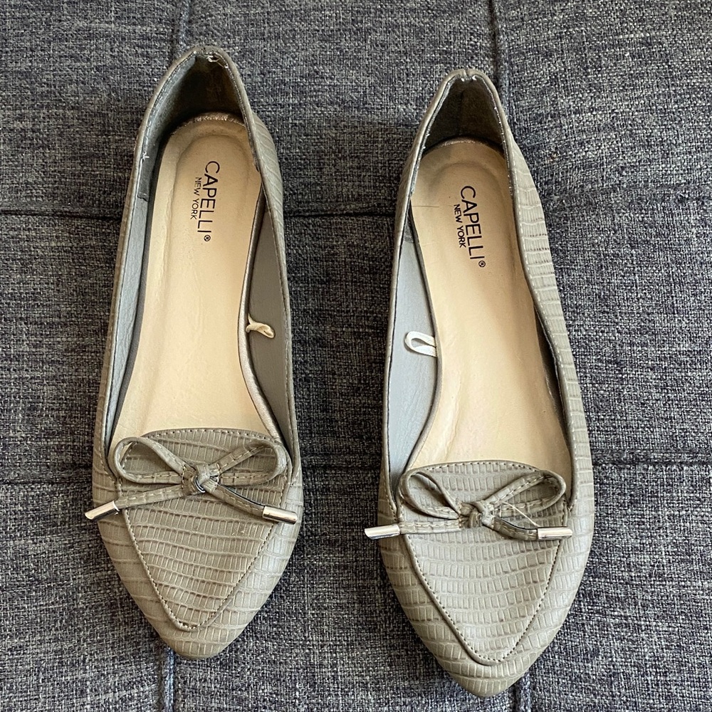 Capelli New York dress flats